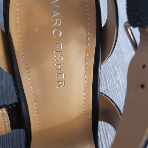 Marc Fisher Alina Ankle Strap Leather Upper Heel Sandals Size 8M - Picture 8 of 14